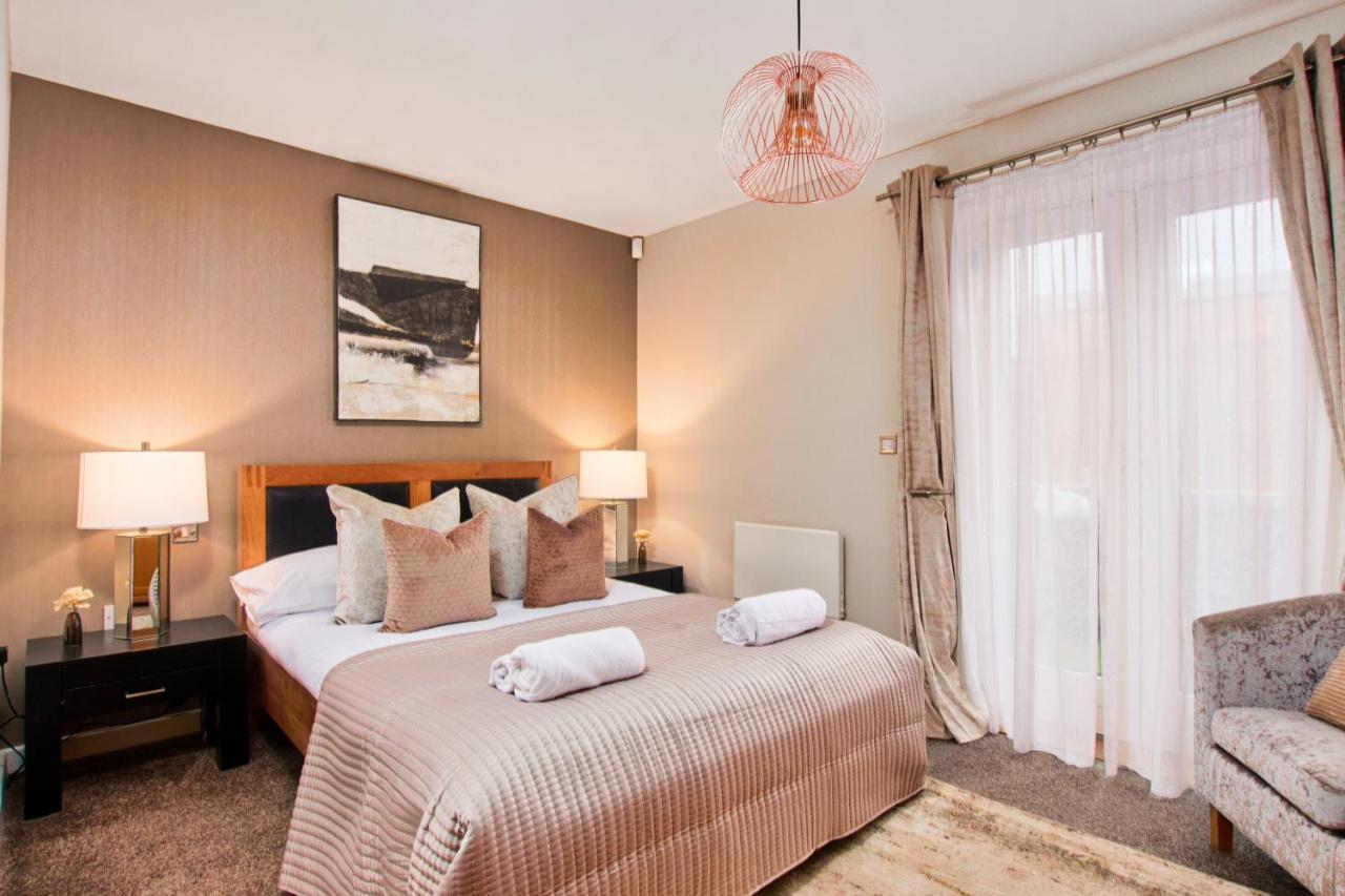 Vikings Apartment With Private Parking & Terrace Йорк Екстериор снимка