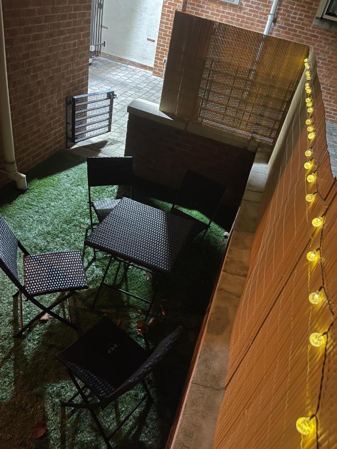 Vikings Apartment With Private Parking & Terrace Йорк Екстериор снимка